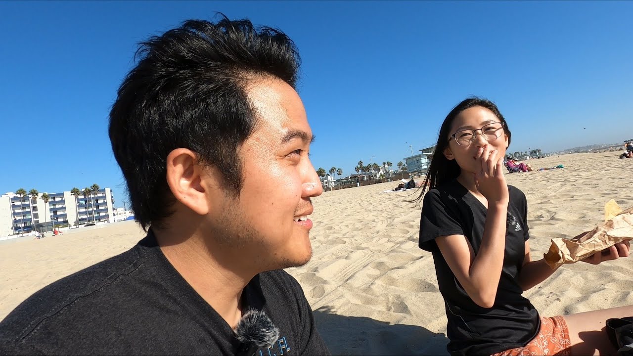 Beach Chills in LA with @Athyris before MapleStory Fest 2023