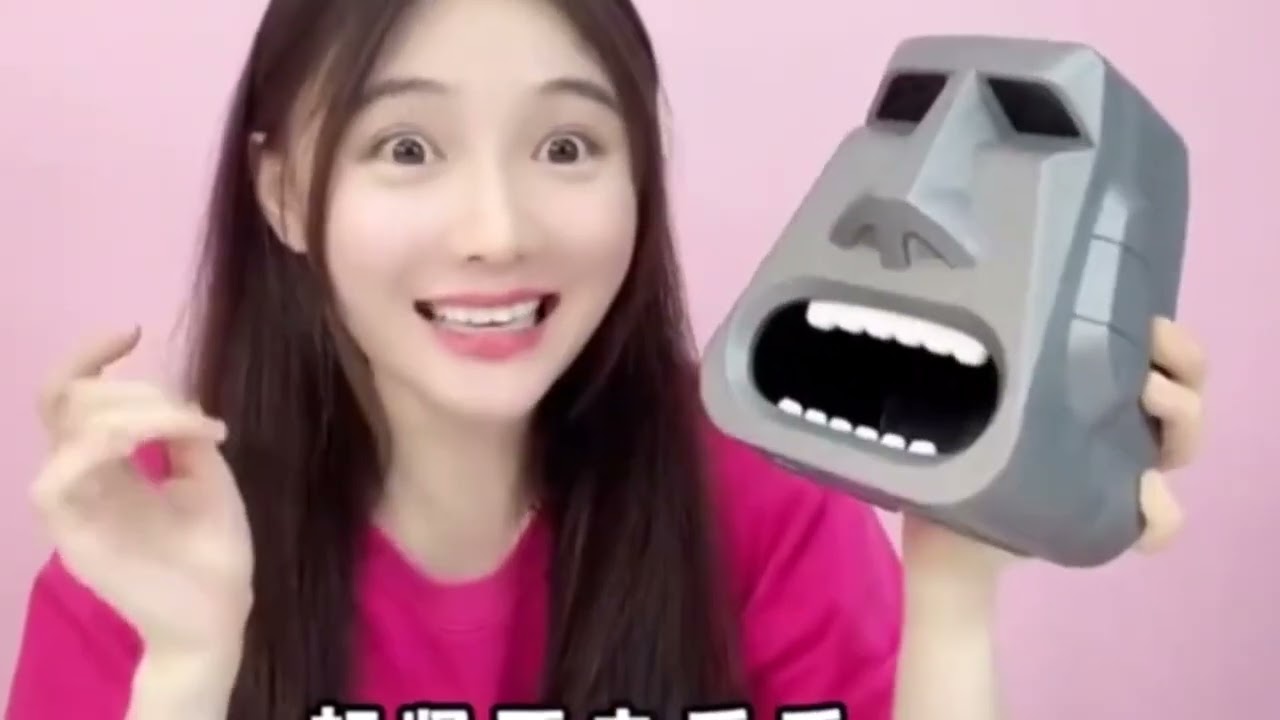 蛋贩子偷走了“红桃A！只要找回一张，就能兑换万元蛋仔纪念币