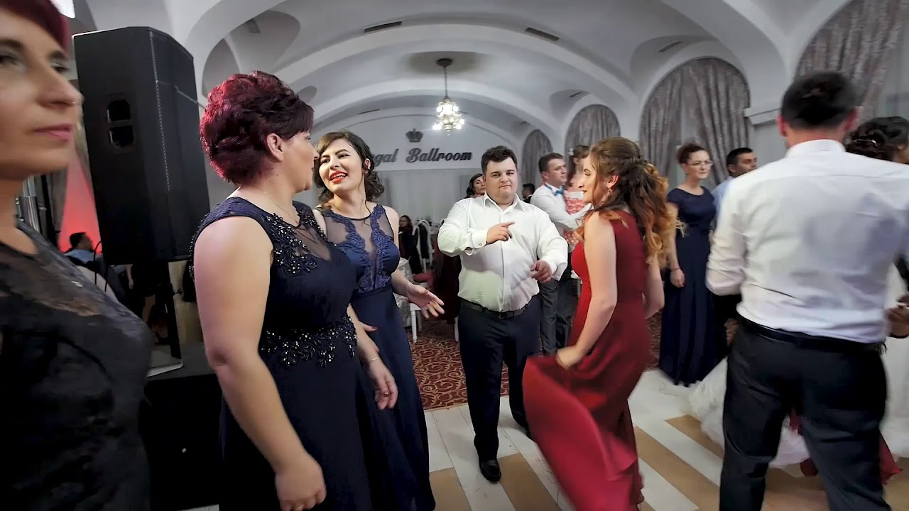Formatie evenimente deosebite YANNIS ORCHESTRA PLOIESTI - Nunta CRAMA S