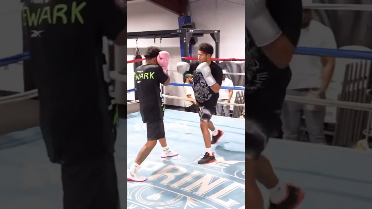 Shakur Stevenson and cousin zaquin Moses light SPARRING!!🔥🦾