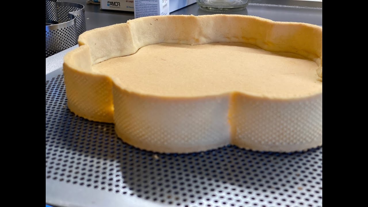 Come utilizzare il ring microforato  e ottenere un guscio di pasta frolla perfetto - tutorial