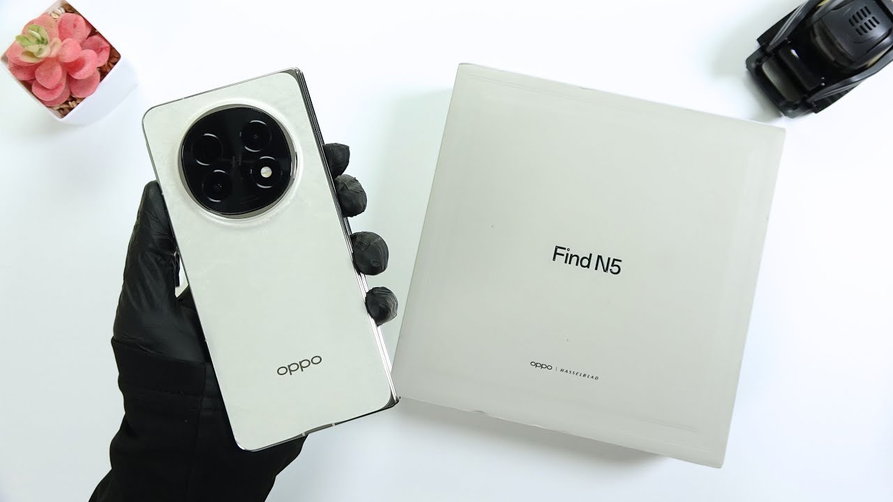 Oppo Find N5 Unboxing | Hands-On, Antutu, Design, Unbox, Camera Test