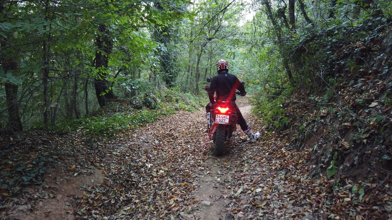 Aprilia Tuareg 660 / Ruhsuz Zayıf Duygular Hissettim 4K