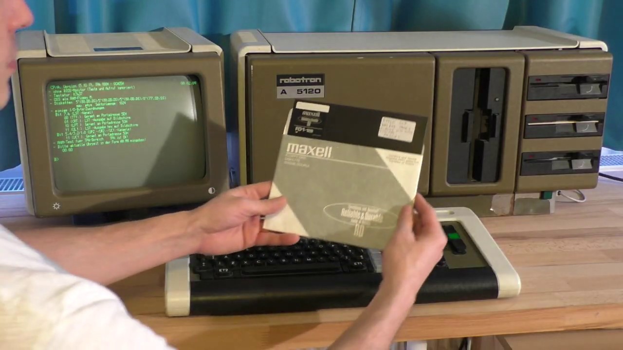 Robotron A5120  - krátká zpráva o opravě počítače