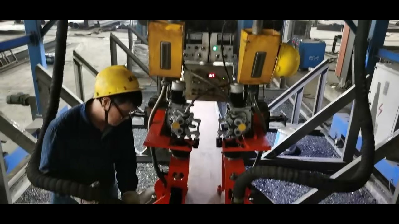 Box beam saw welding machine , steel girder beam welding machine , crane box girder welding machine