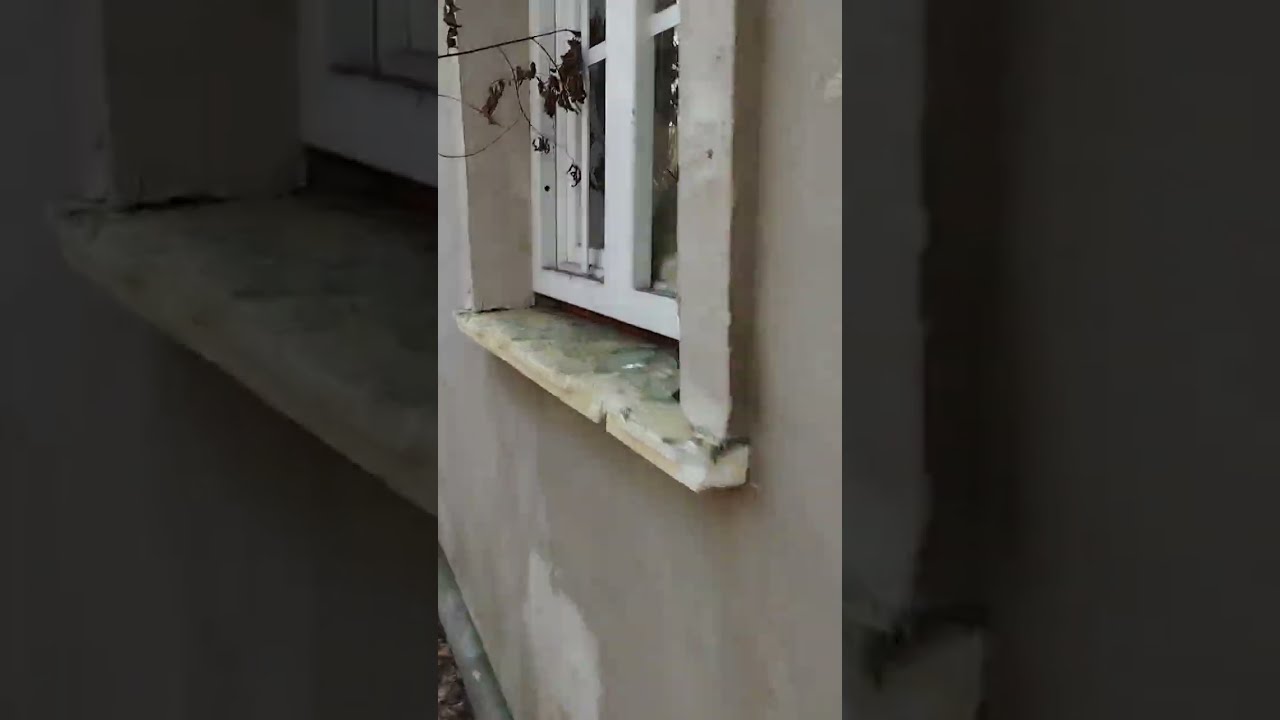 Radši jsem šel pryč . Při prozkoumávání jsme asi na místě nebyli sami 🏚️🏚️🏚️
