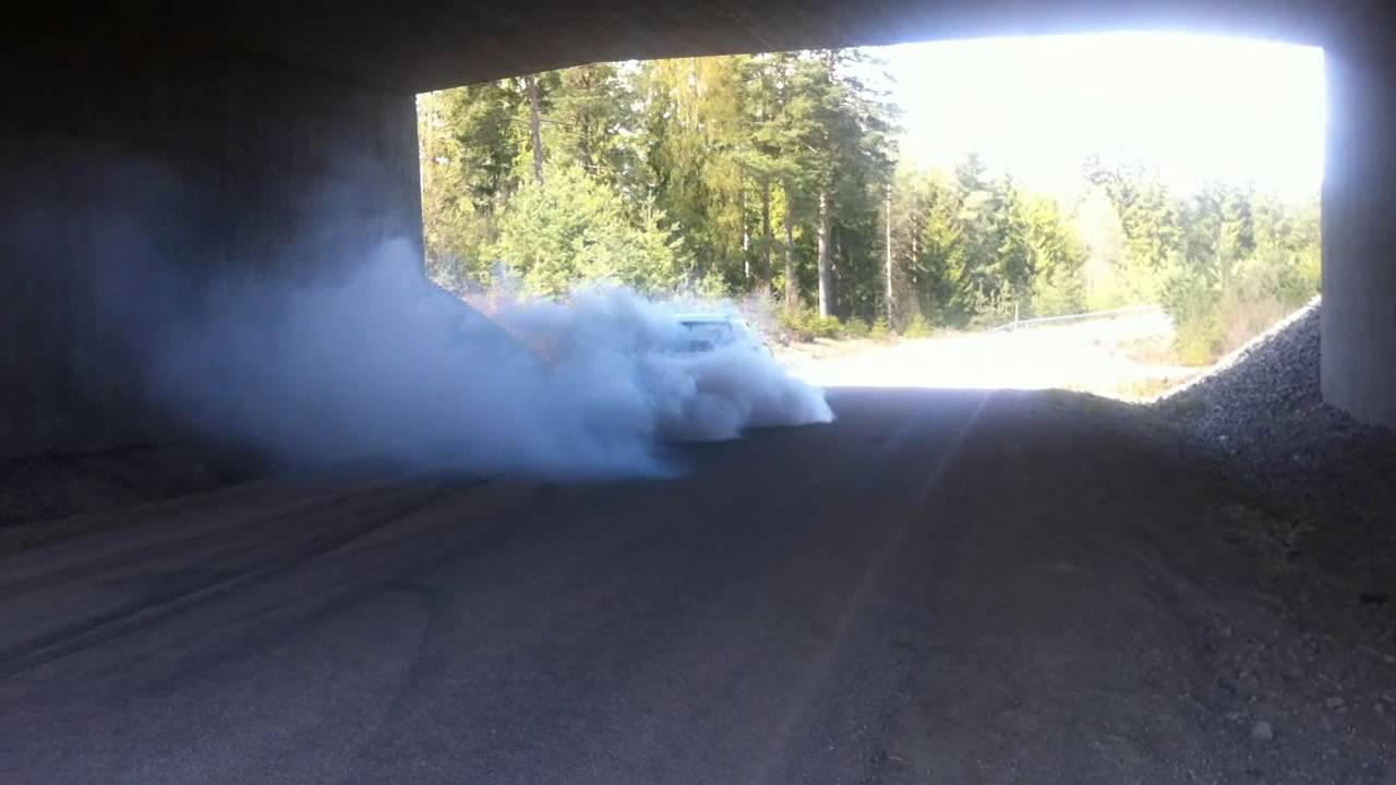 Vebotrim : First burnout with Sierra 2,9 Turbo
