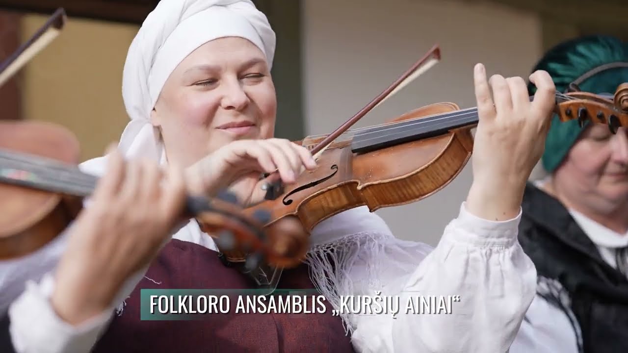 KURŠIŲ AINIAI