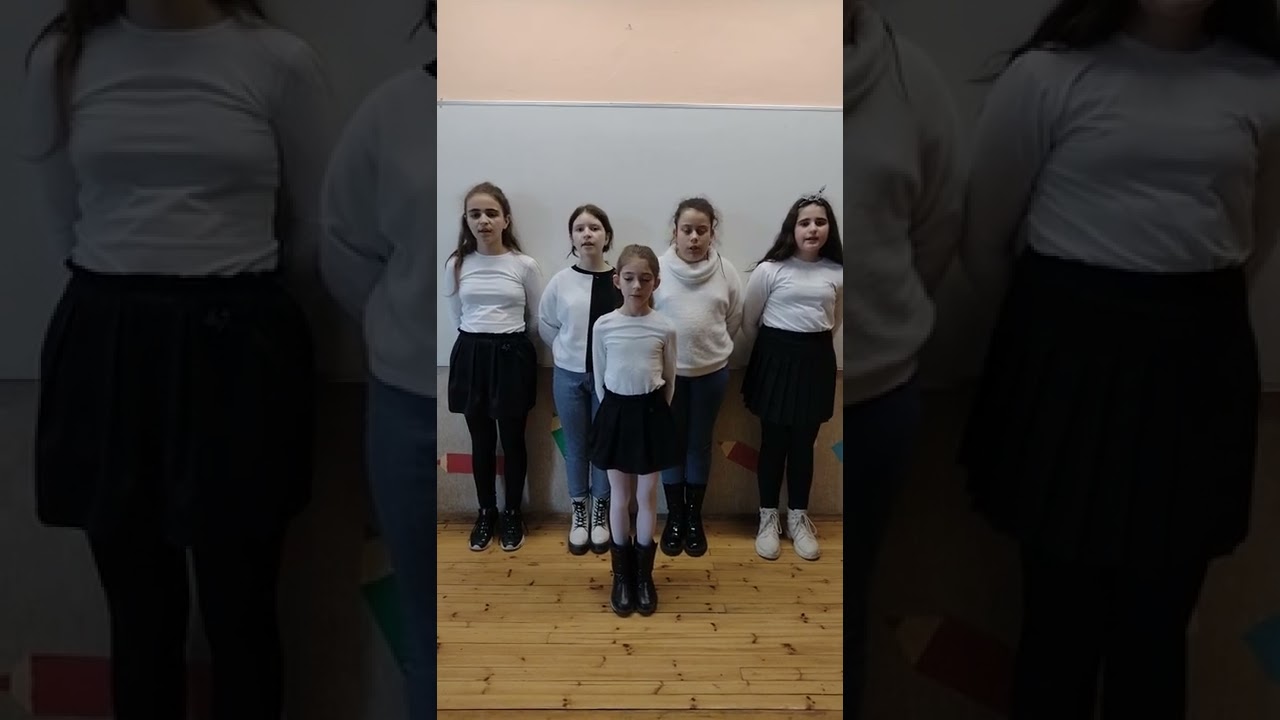Песен за Апостола - Вокална група 
