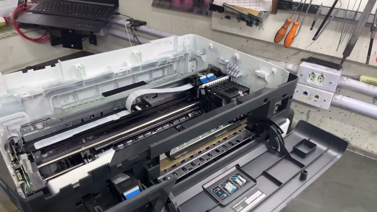 Como remover o papel da HP 7740