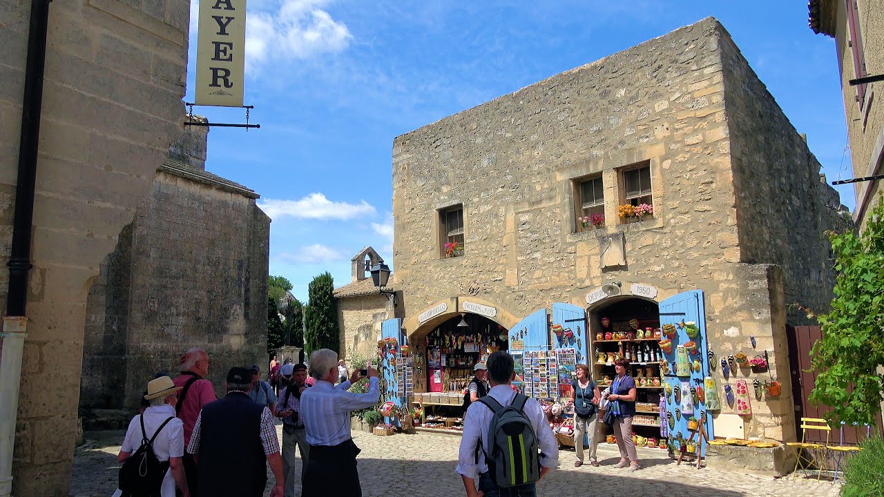 [4K] Les Baux-de-Provence - Old Town (Vieille Ville), Provence, France (videoturysta.eu)