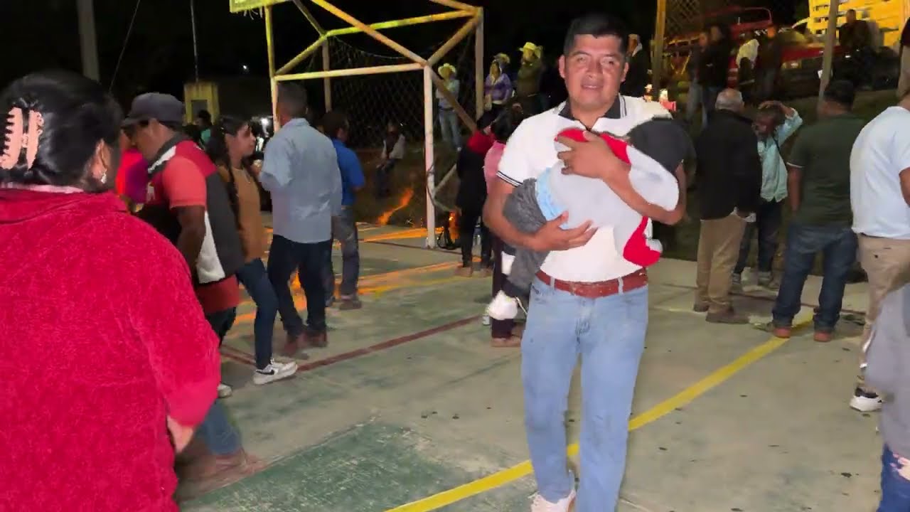🥵🥵Así nomas estuvo el baile de Xochiatenco 😱😱