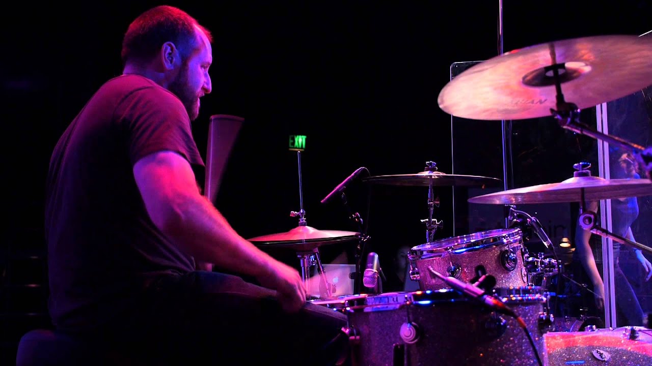 Thao and the Get Down Stay Down - Age Of Ice (Live on KEXP)