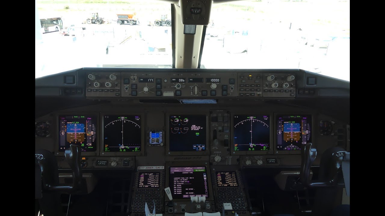 COCKPIT VIDEO | Boeing 777-300ER Cockpit Take Off at Paris Charles de Gaulle Airport
