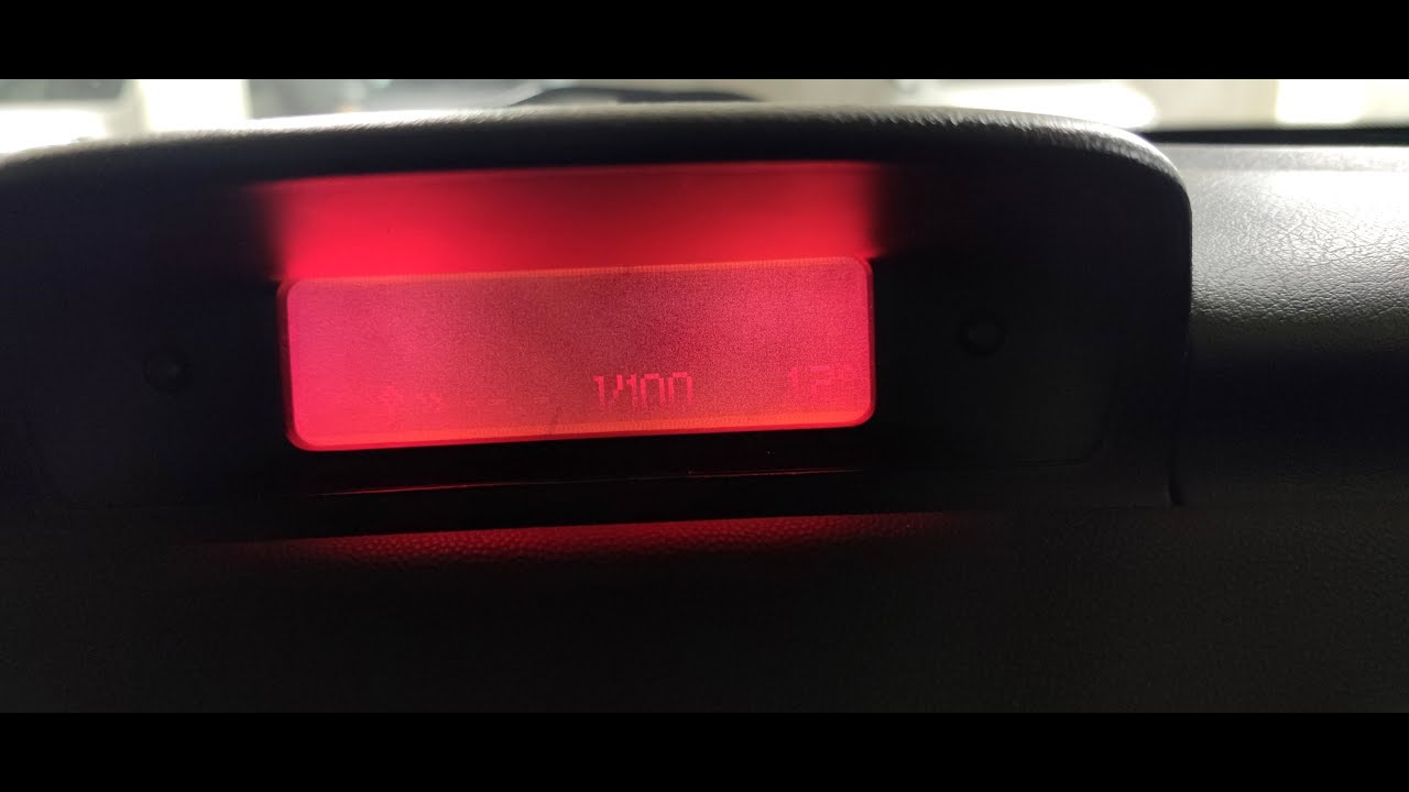 Remplace l'écran d'afficheur de ta 307 comme un grand!