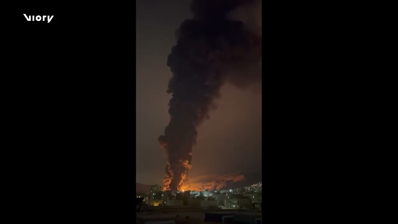 KILANG PENAPISAN DAN PENYIMPANAN MINYAK TEHRAN DISERANG ISRAEL.