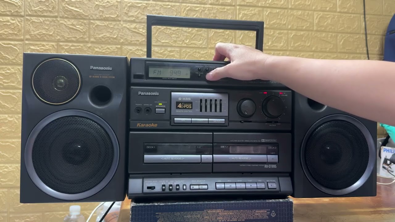 Panasonic RX DT 995 số sơ ri  DR4HC 46672–Gia 3tr5-liên hệ Thuỳ Audio Sài Gòn 0945019268.