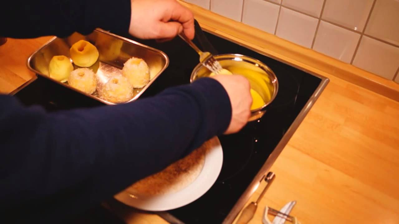 Bratapfel im Kokos Mantel , leicht zubereiteter Nachtisch !