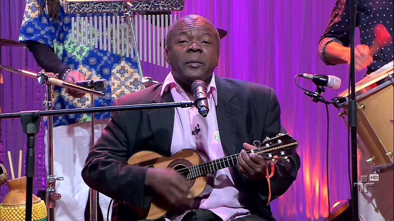 Ti&atilde;o Carvalho toca At&eacute; A Lua