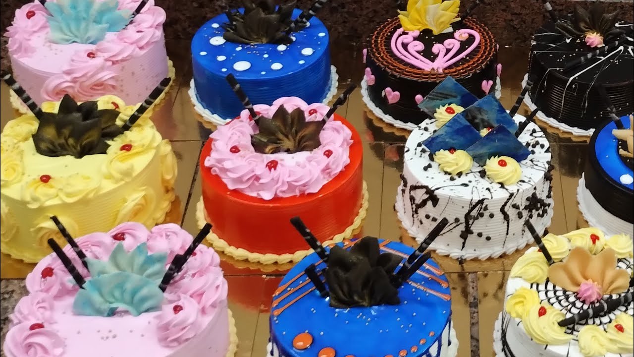 Manish Kumar 6354 is live blueberry strawberry chocolate tea pineapple cake design