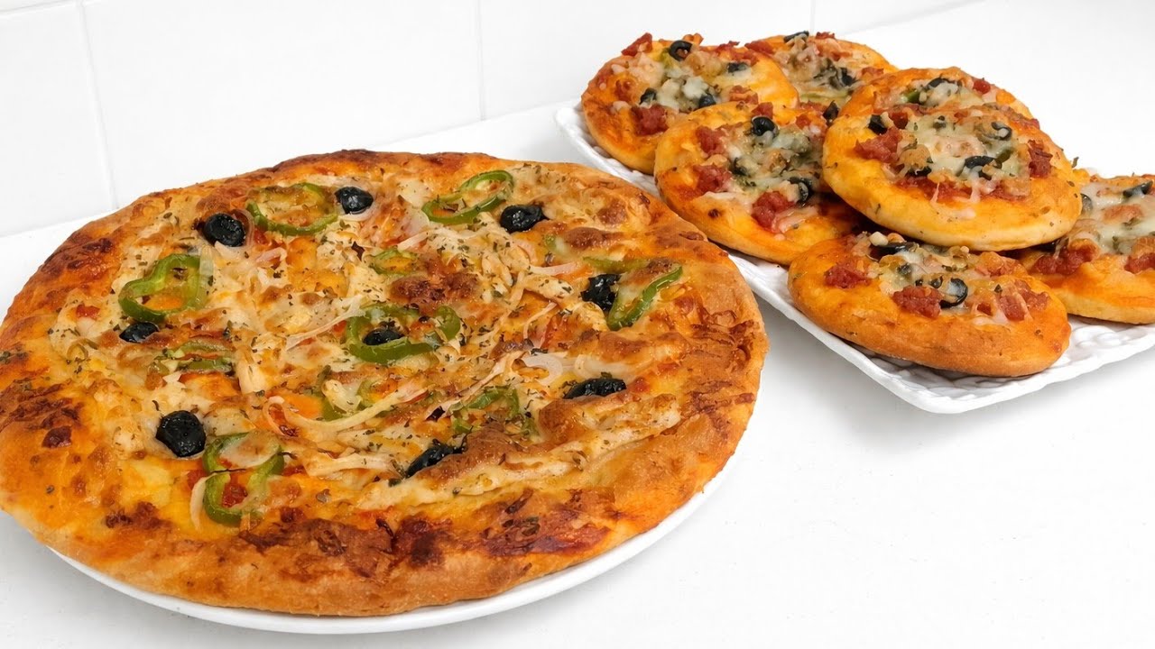 تحضيرات لرمضان🌙 بيتزا Pizza 🍕 بعجينة سحرية قطنية  ناجحة خفيفة وسريعة يسلآم👌🤤