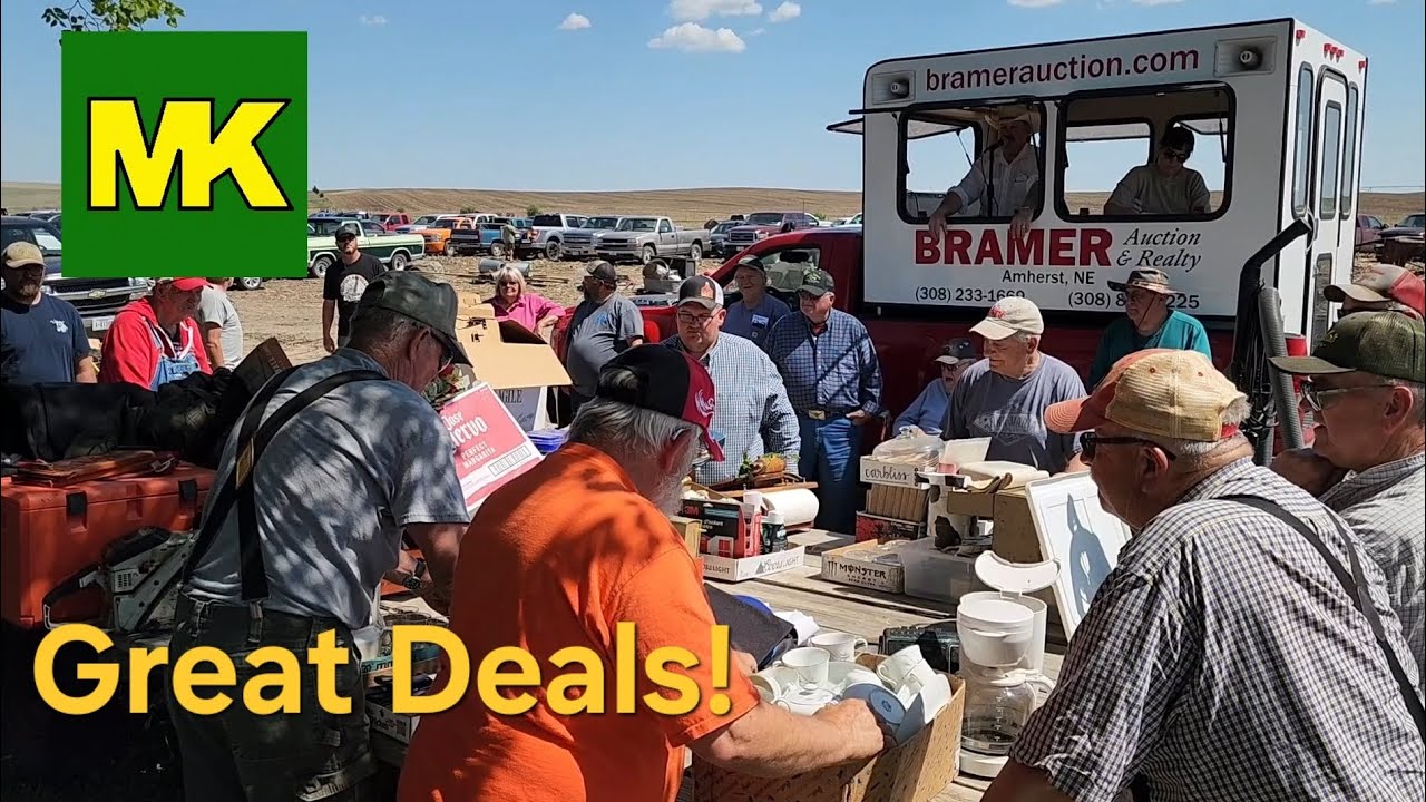 Huge Estate Auction with Smoking Deals.