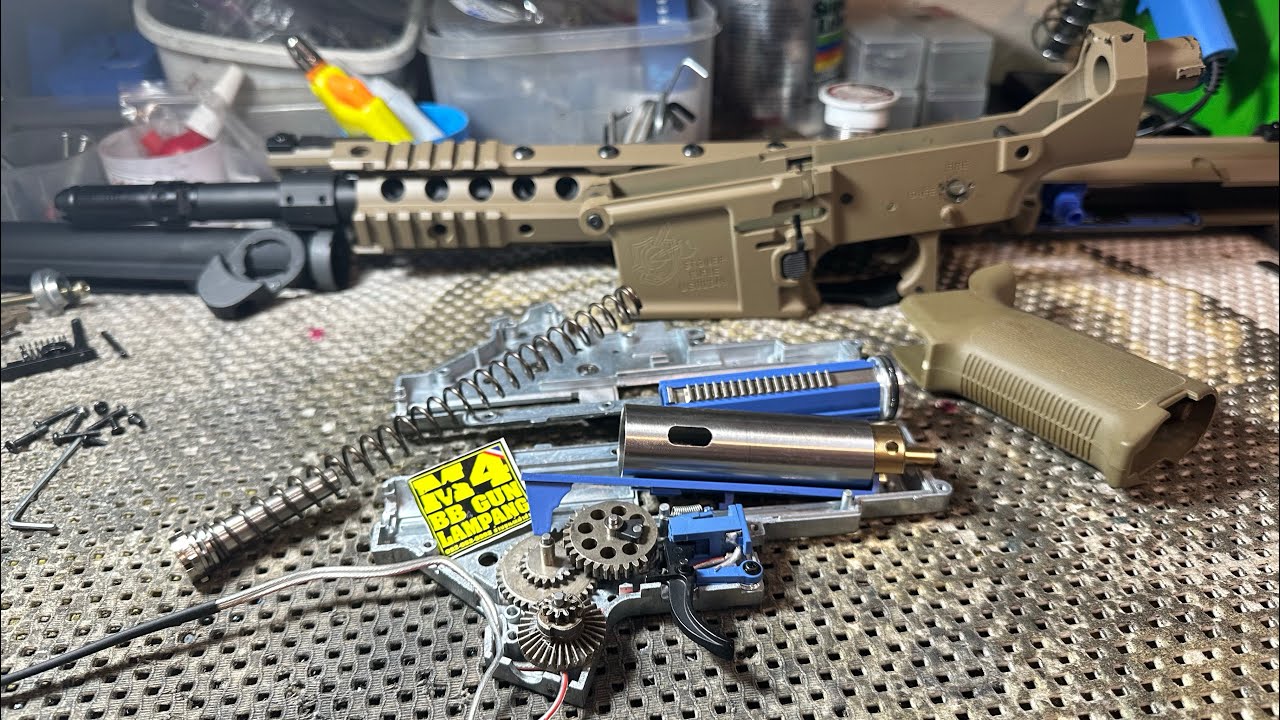 เปิดเกียร์บ็อค SR25 M110 บอดี้7.62 STONER  E&C 901DE S2 ,902-1DE S2 และ903-1DE S2เรามาดูภายในกันครับ