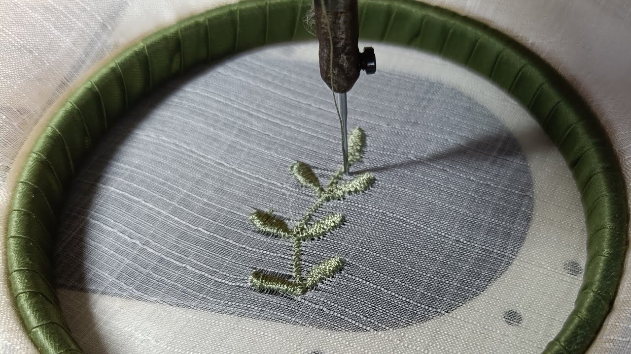 leaf embroidery / Freemotion