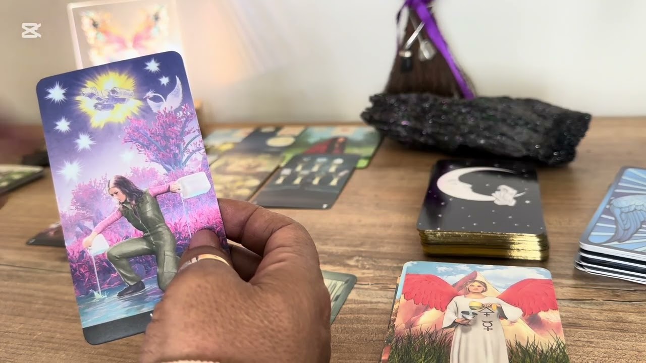 EST&Aacute; MUJER ES LA QUE TE BLOQUEA ENERG&Eacute;TICAMENTE #tarot #tarotgratis #lectura #parati 