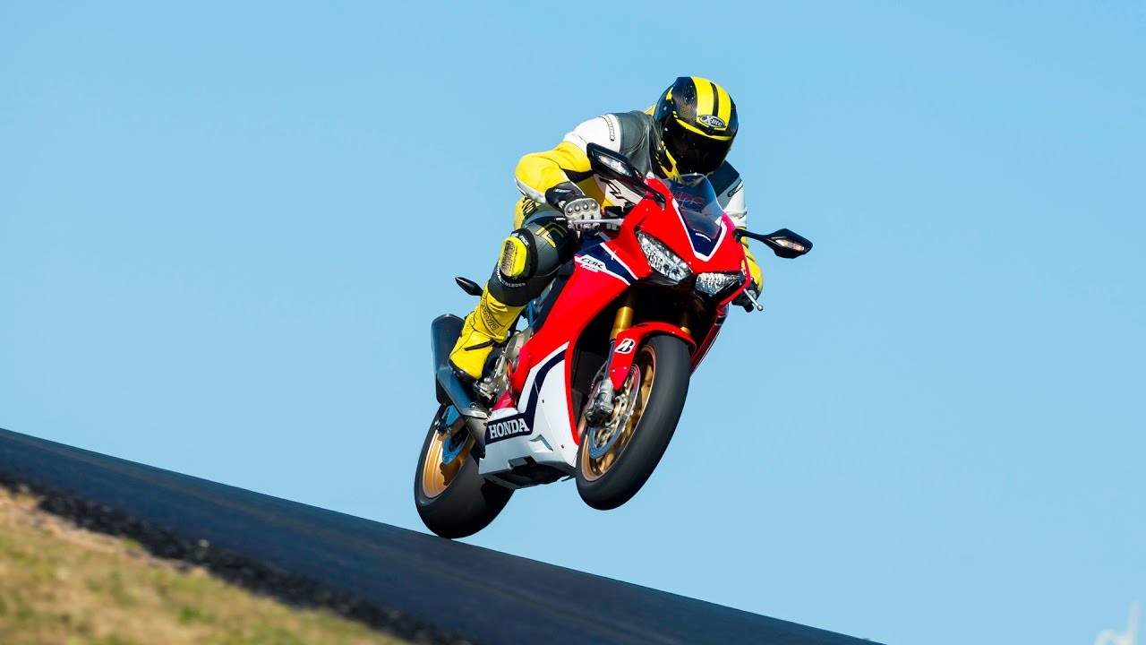 Honda CBR1000RR Fireblade SP Test Ride 2017 Portimão