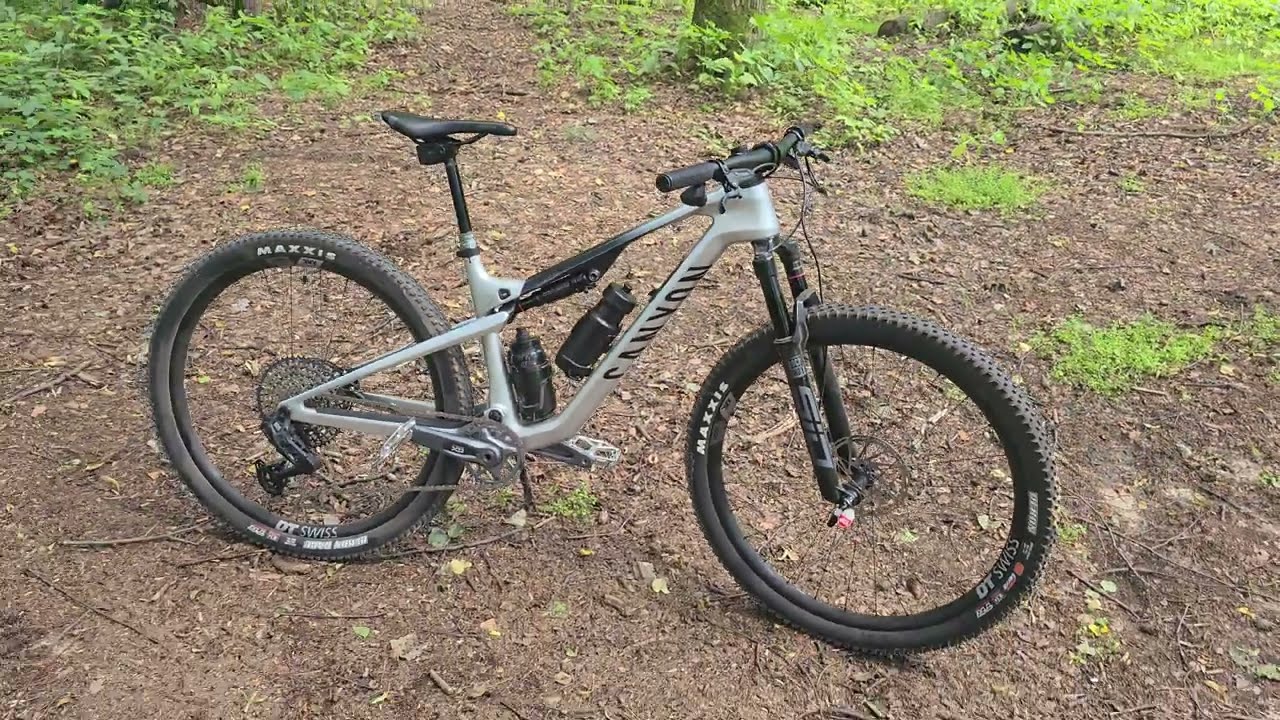 Canyon lux trail 2024 cf9