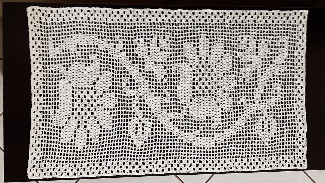 Caminho de mesa Floral - Crochê File (P.4)
