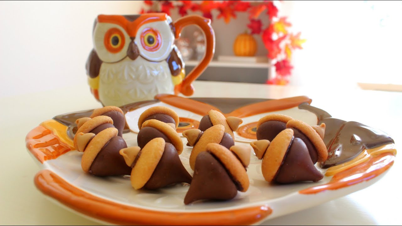 DIY Quick & Easy Fall Treats ~ Kisses Acorn Treats