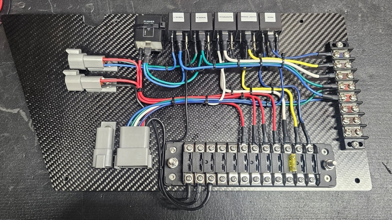 BUGGY IN THE GARAGE EP2 Relay And Fuse Panel, Wiring Followed By More Wiring