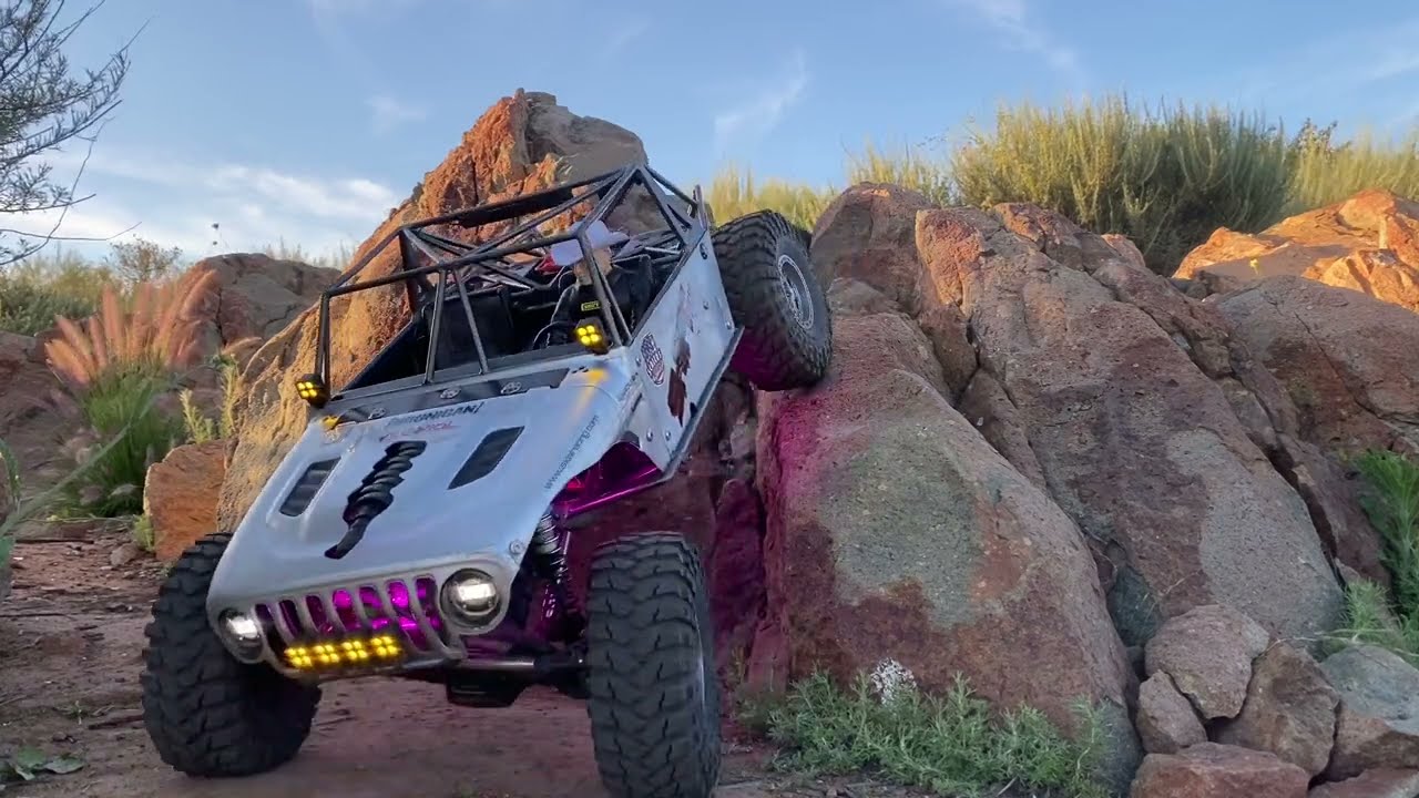 AXIAL SCX6 ROCK BUGGY
