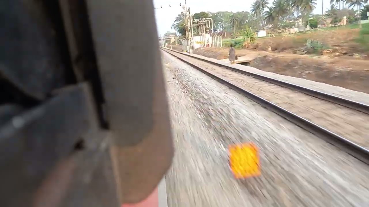 KSR Bangalore to Bangarapet Jn in Mysuru Kochuveli Express Part 6