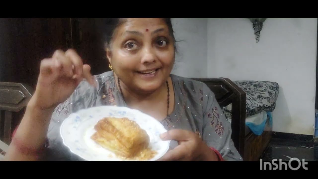 पानी പൂരി नही मिला। इसलिये puffs,ന്താ ല്ലേ!