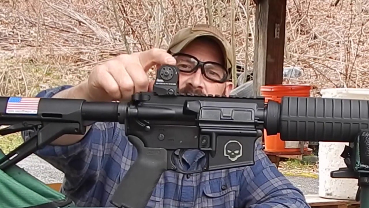 Фиксированный целик Daniel Defense M16 A1.5, точка прицеливания 50 ярдов, точка попадания ноль.