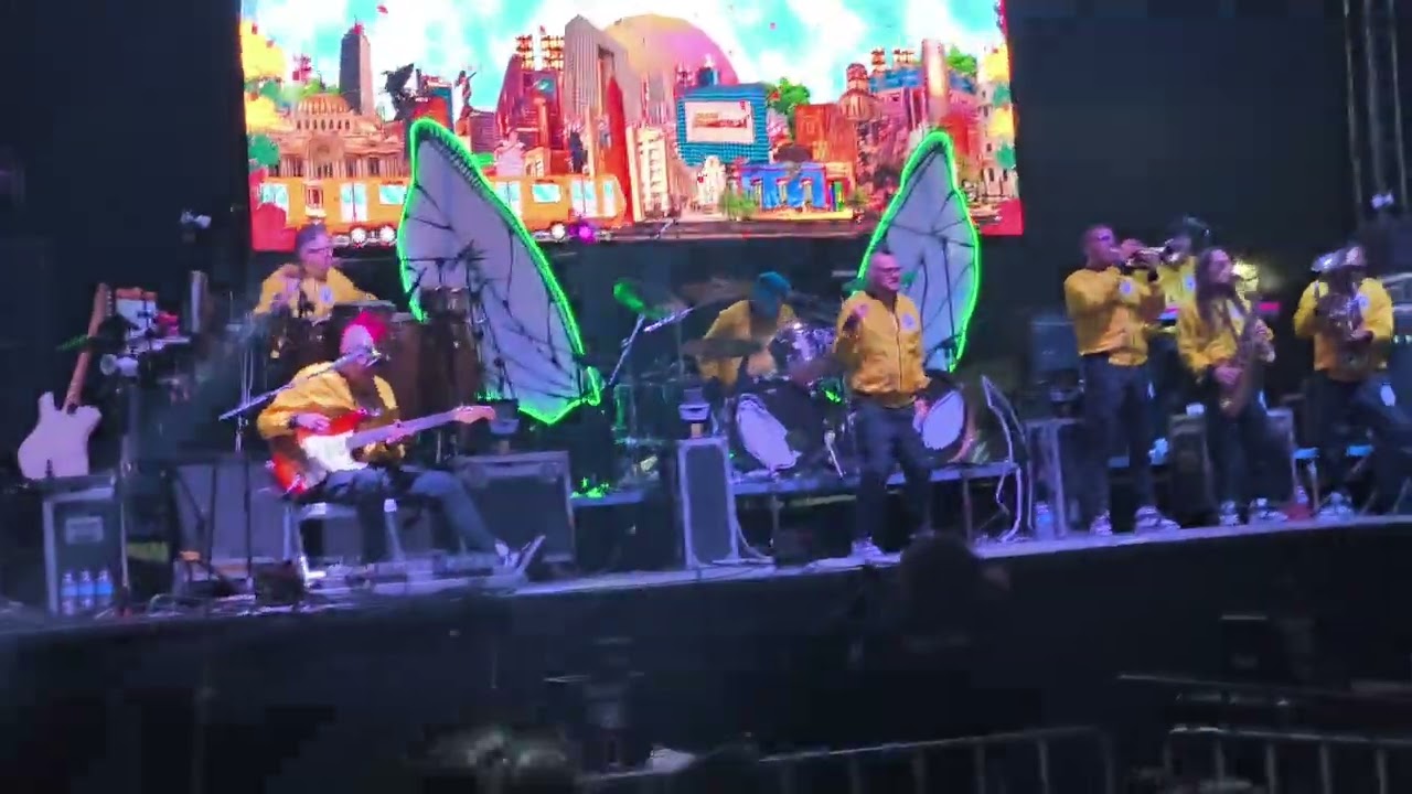 Camino a ninguna parte los estramboticos feria de ixtapaluca 2025