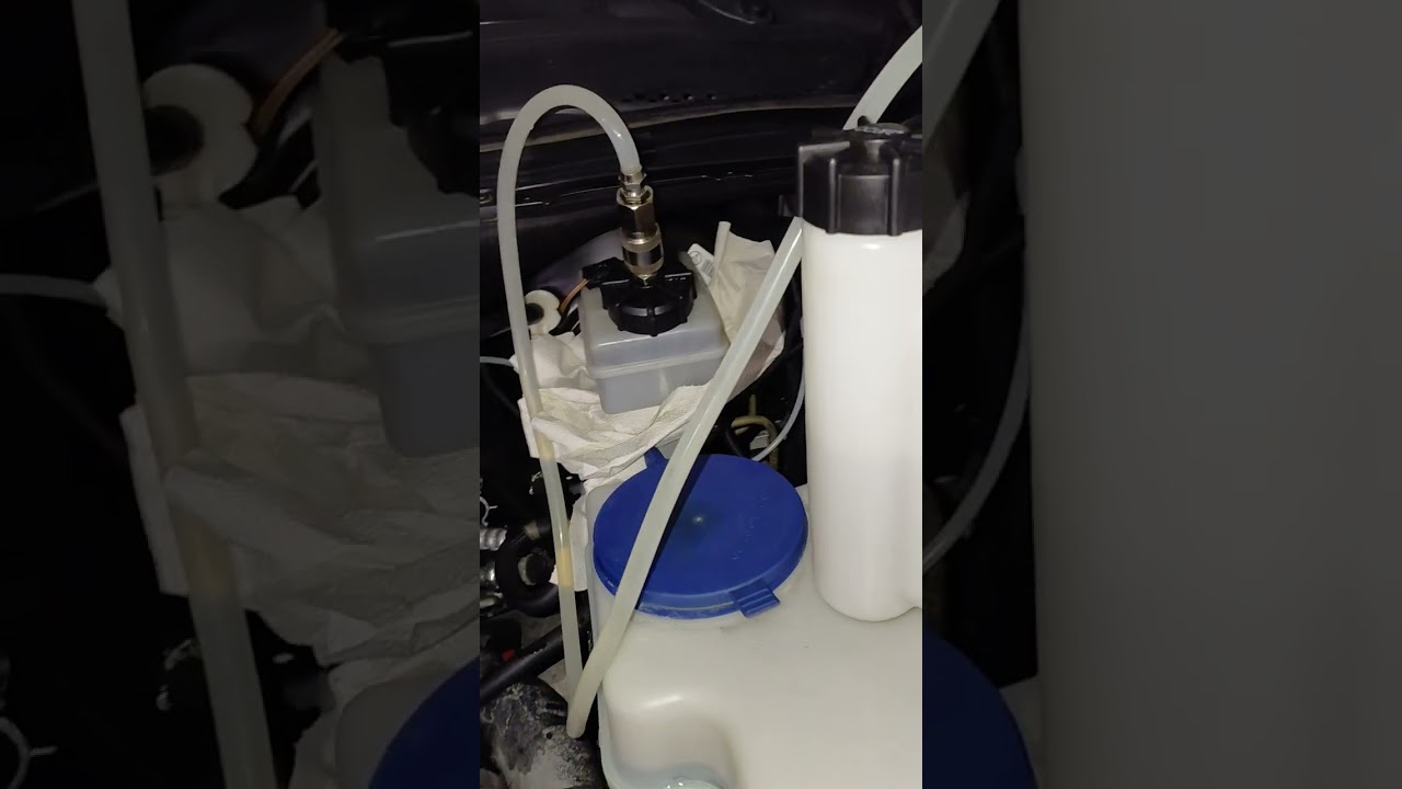 COMMENT PURGER LE LIQUIDE DE FREIN D'UNE VOITURE. 