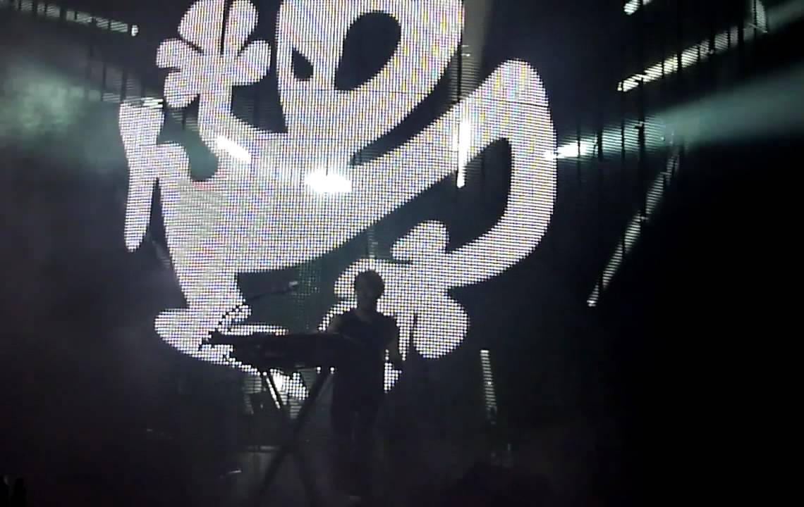 PLASTIKMAN - Spastik & Do Da Doo. Brixton Academy, London Dec 2, 2011.