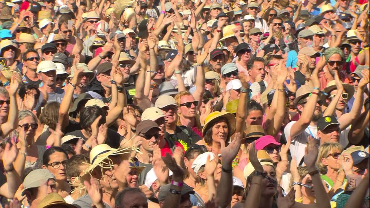 Calypso Rose - Leave me Alone (Live@vieillescharruesofficiel2016)