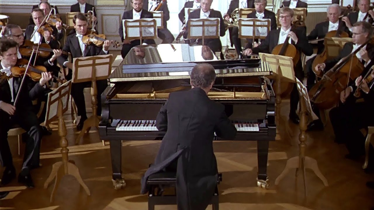 Daniel Barenboim - Mozart: Piano Concerto No.21 in C major K.467 (Berliner Philharmoniker)