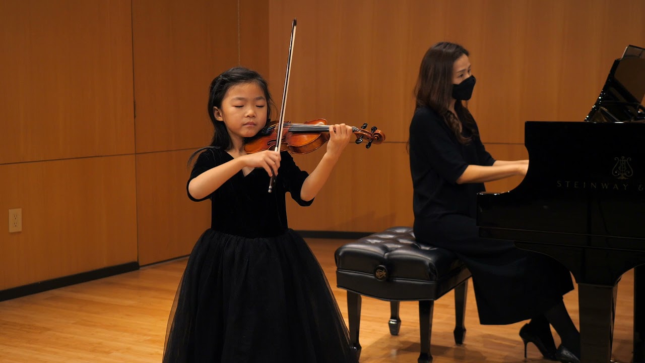 Air Varie Op. 89, No. 5 by Charles Dancla - Freya Chen (5 yrs old)
