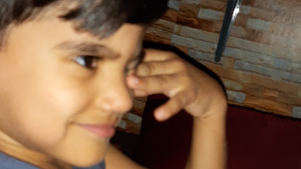 Olha ai, nós na cozinha, assustador !!!