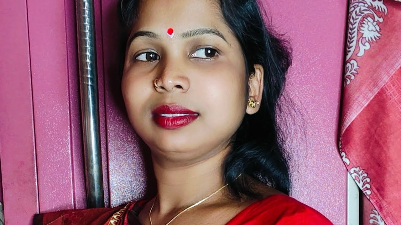 হঠাৎ একদিন চলে গেছো তাতে ক্ষতি নেই কারণ জীবন তবুও চলবে জীবনের গতিতে!💝