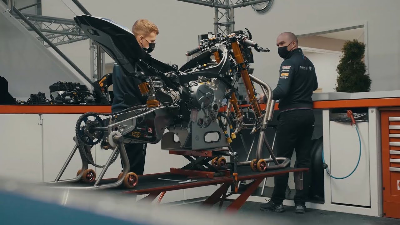 Exciting journey into the 2021 BMW motorrad motorsport season