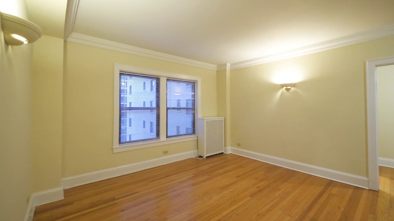 Alcove Studio Apartment in Lincoln Park, Chicago - The Patricians