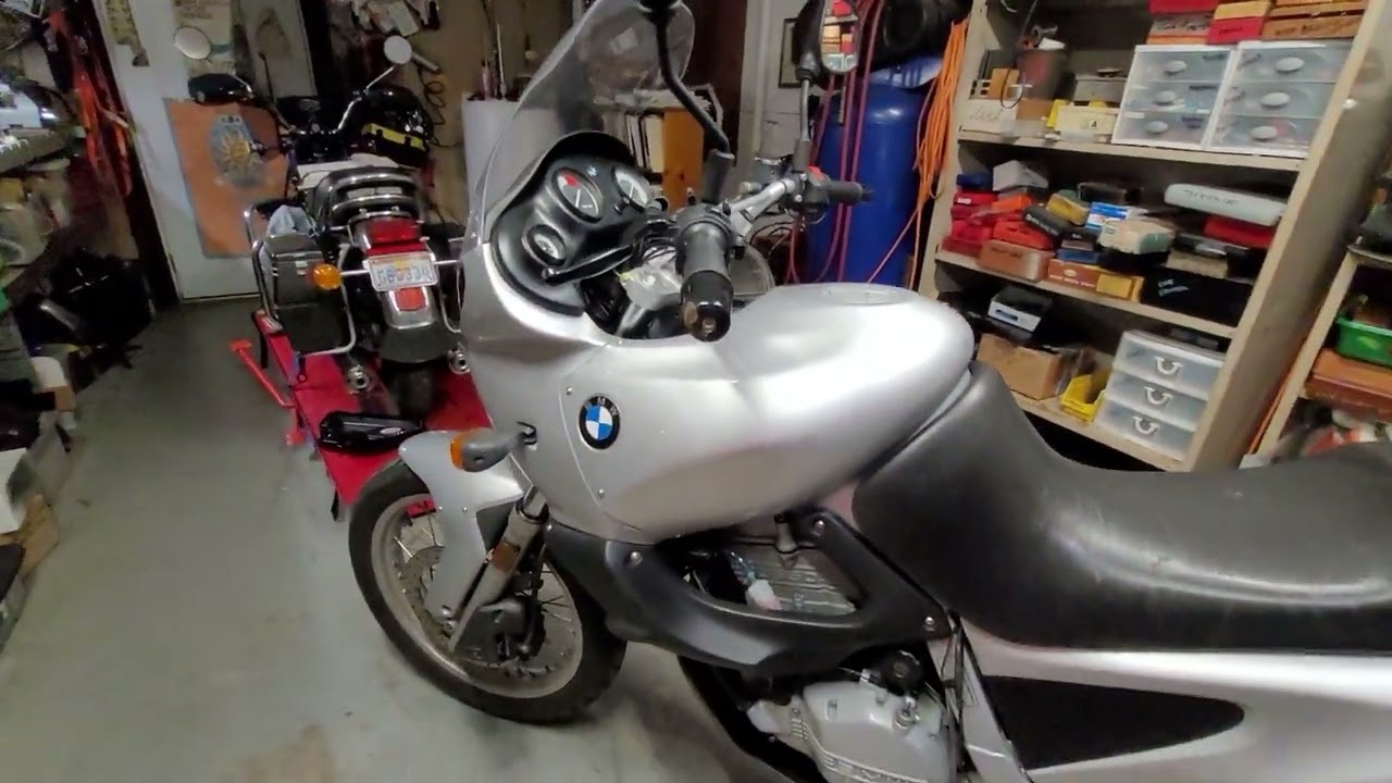 BMW F650 ADV refresh barn find!