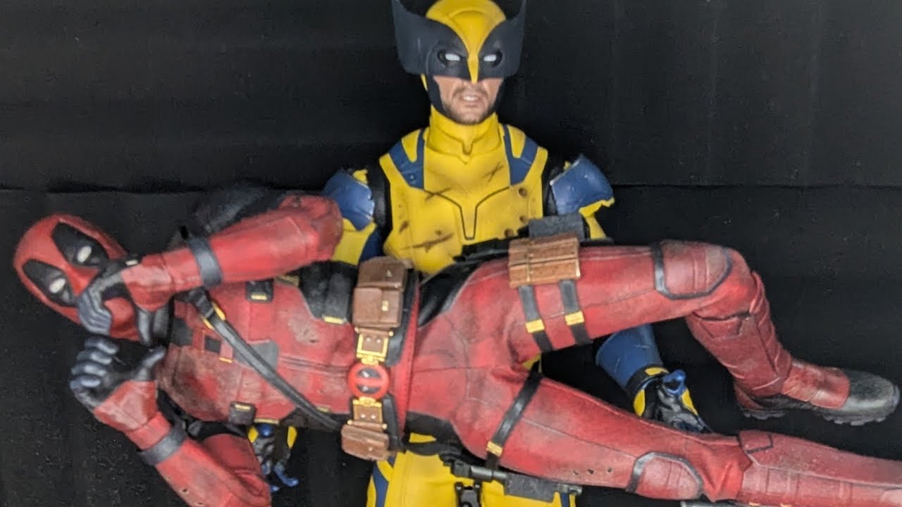 Hot toys wolverine deluxe ver. (Deadpool and wolverine)